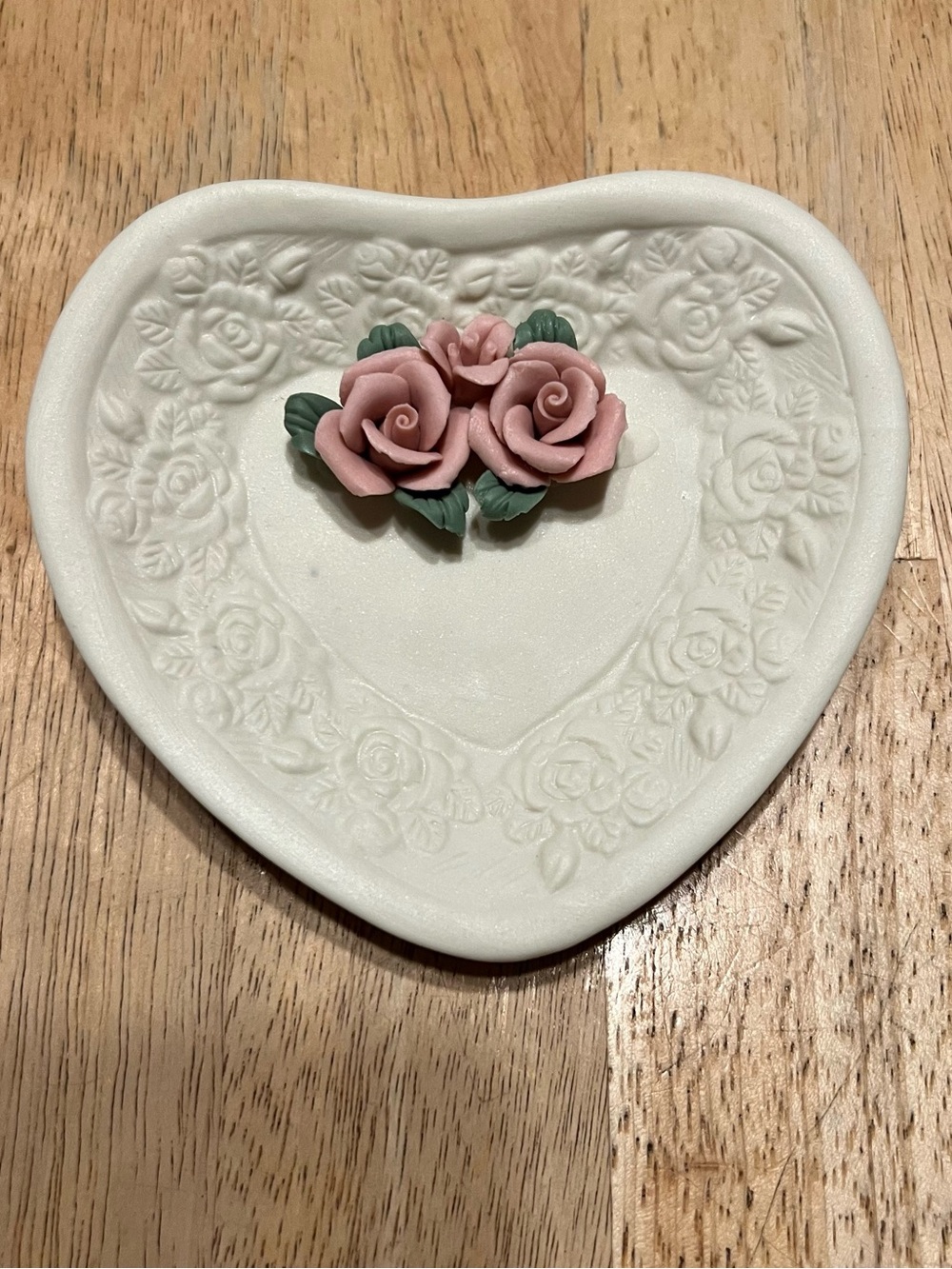 Vintage Estate Manor Porcelain Heart Rose Trinket Dish